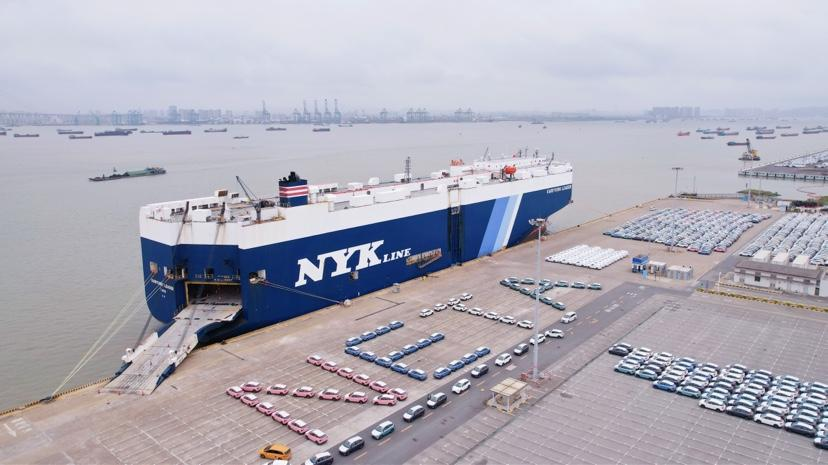 滚装船再三启航，新能源汽车海运出口大增