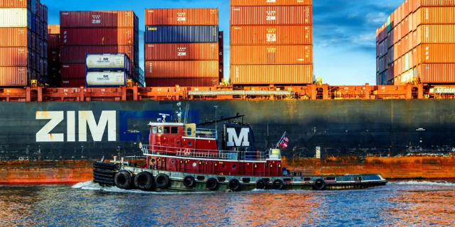 船舶改路绕过红海，海运价飙升！