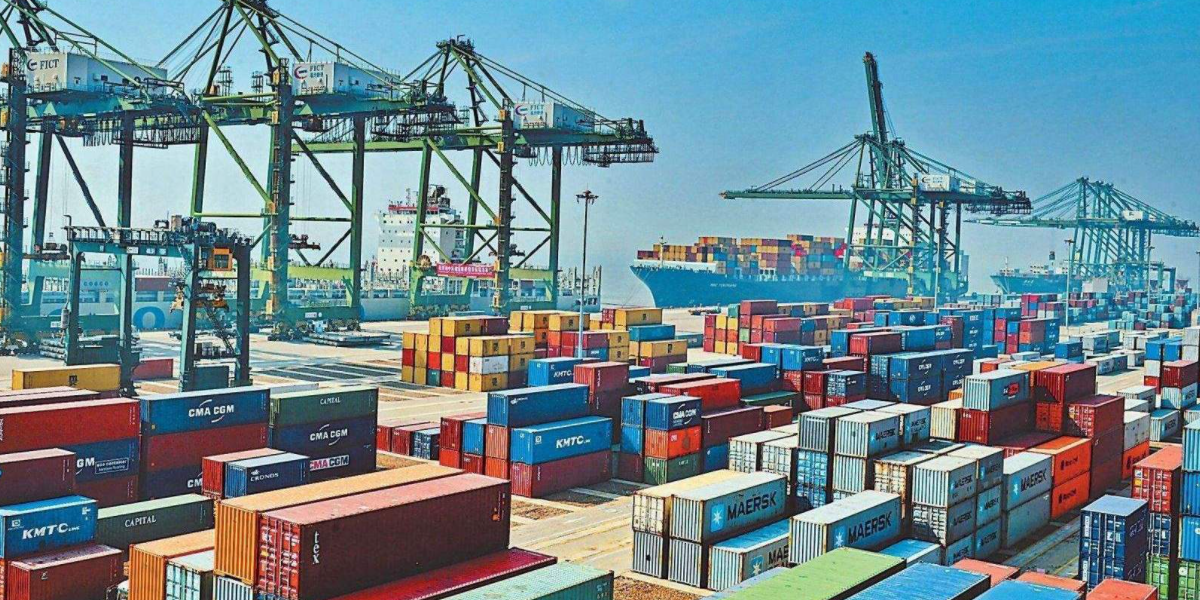 全国铁路首列一单造集装箱货柜多式联运启航