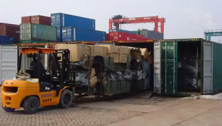 国内海运中什么是仓库转运及港内装箱拆箱