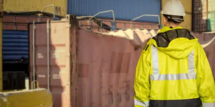 有什么原因导致海运集装箱运输途中败坏？